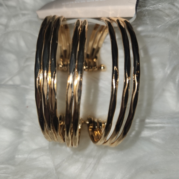 14th & Union Nickel Free Gold Tone Cuff Bangle Bracelets (8) - Picture 2 of 5